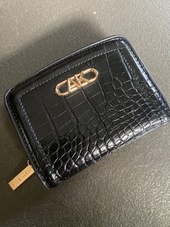 Anne Klein zipped Croco Wallet
