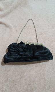Black formal evening bag kisslock purse with chain strap
