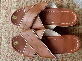 Brand new brown sandals