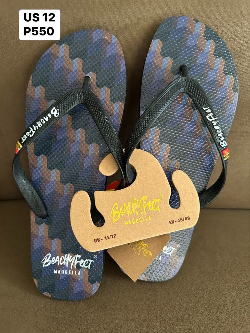 Flip- flops (Category: Slippers & Slides) located in Pasig City. Submitted by cloudydonut (Listing ID 1303875033, Image 2). Description: Brand new❗️From overseas🌏🛬 Sizes on each photo Billabong Rip Curl BeachyFeet 🏷️ P550 📍Pasig City 💰Gcash, Maya 🛵 Lalamove, Grab c/o buyer.
