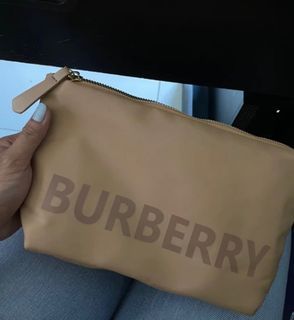 Burberry Beauty Vip gift Pouch