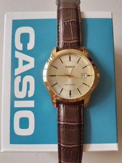 CASIO men's watch with warranty
