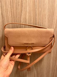 （分類：）位於 。 由 hebelee 提交（商品編號 1303883799，圖片 1）。簡介： 。