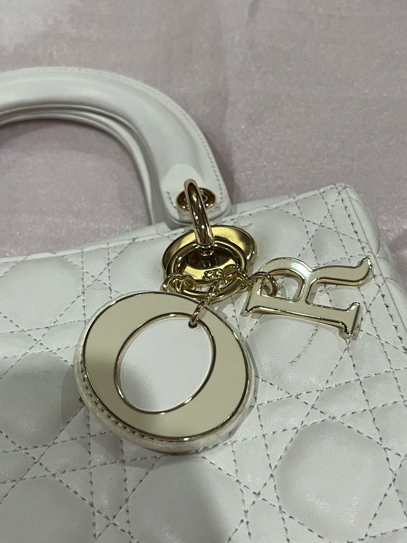 Christian Dior Lady Dior Large size (Category: Purses & Pouches) located in Antipolo. Submitted by mancstan20 (Listing ID 1303912098, Image 2). Description: pm for details.