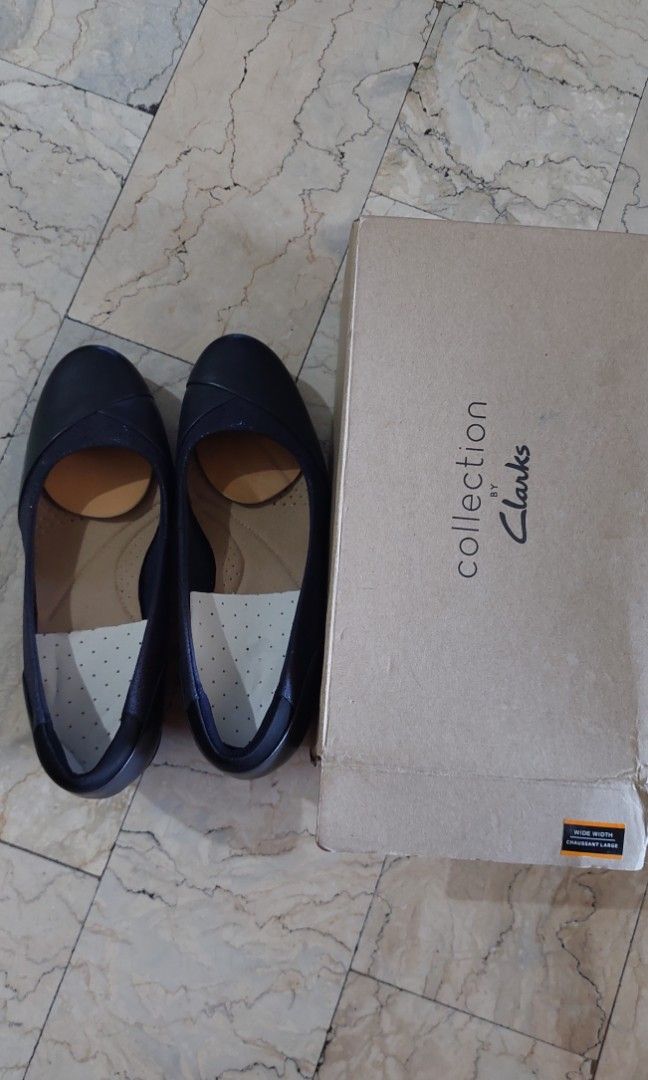 Clarks 2 inch heels shop