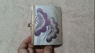 Cute kisslock short wallet