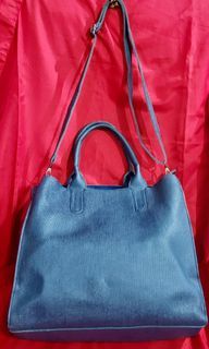 EGG:Original,Legit,Authentic.Dark blue leather tote bag.2way bag.Totebag.Slingbag.Crossbody bag.Office bag.School bag.Everyday bag.