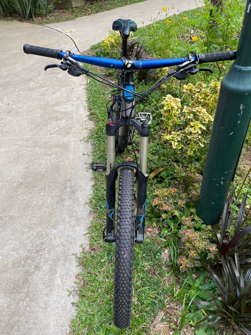 Enduro MTB Trek Slash 2012, Sports Equipment, Bicycles Parts