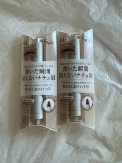 （分類：）位於 。 由 lemongold 提交（商品編號 1303795289，圖片 1）。簡介： 。