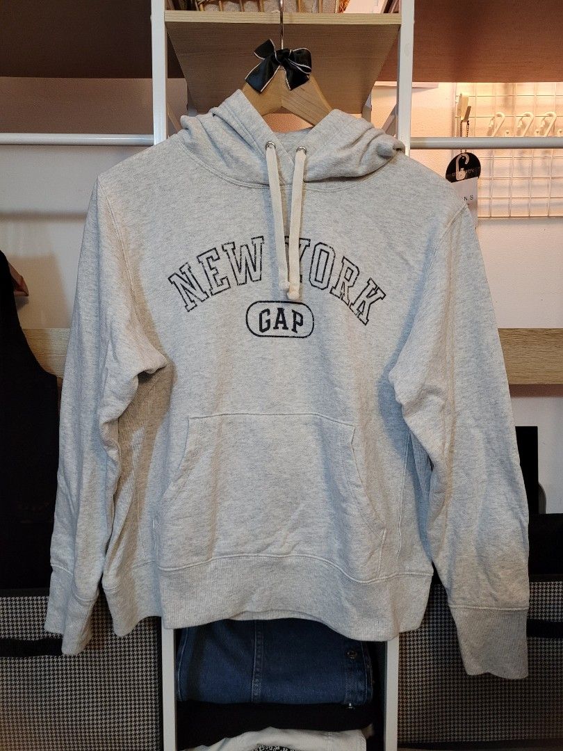ON SALE Gap New York Hoodie Sweatshirt Women s Fashion Coats Jackets and Outerwear on Carousell