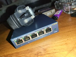 (Category: ) located in . Submitted by skaikru (Listing ID 1303903013, Image 1). Description: .