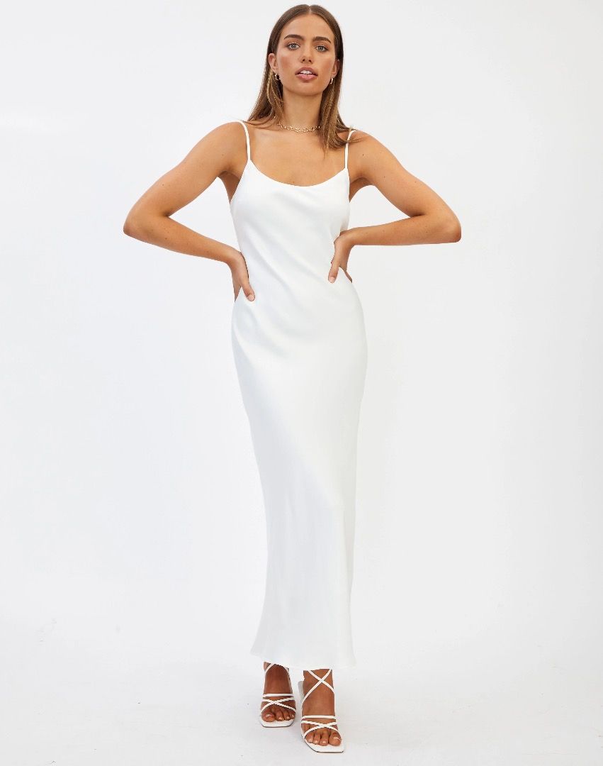 Glassons white satin slip maxi dress AU6/XS, Women's Fashion, Dresses &  Sets, Dresses on Carousell