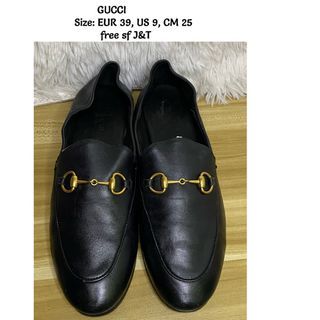 Gucci loafers size 9