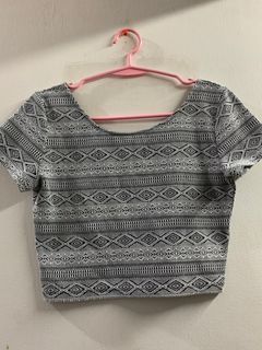 H&M cropped top
