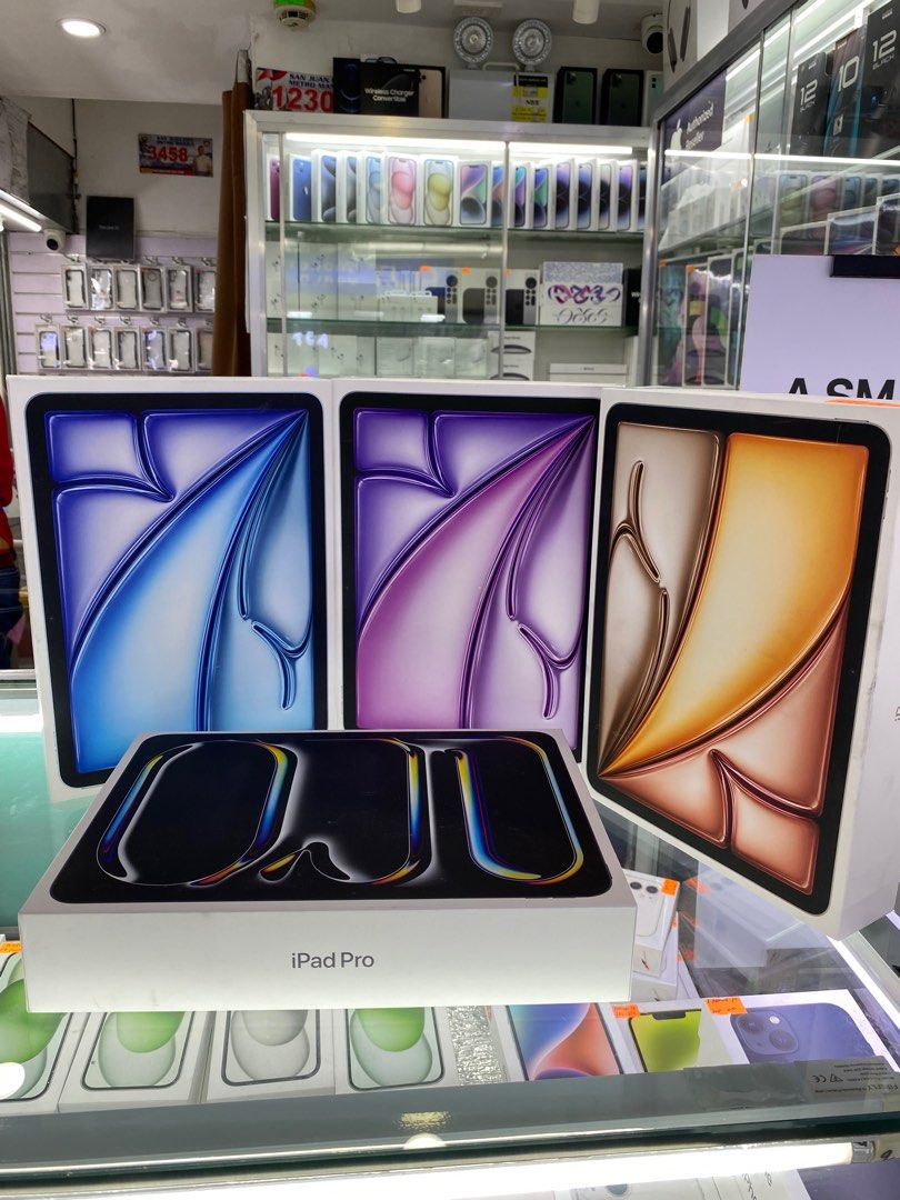 Ipad Pro m4 11inch 256 wifi (Category: iPad) located in Pasig City. Submitted by melissaomb01623 (Listing ID 1303804178, Image 2). Description: Ipad Pro m4 11inch 256 wifi Brand new sealed 1 year warranty 📌pick up store in greenhills shopping center 📌we do cod in metro manila and near provinces just add sf only 📌we ship nationwide via LBC 💯we accept swap/trade in 📌we accept credit card/ggives 📌for fast transaction make a call 09102326423/09