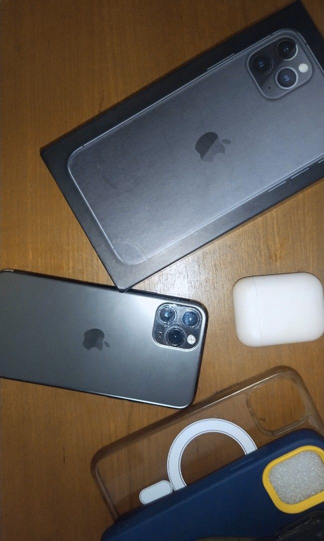 Iphone 11 pro 64GB (bonus airpods+case), Telepon Seluler Tablet