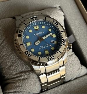 (Category: ) located in . Submitted by notorious_watches (Listing ID 1303814213, Image 1). Description: .