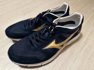 （分類：）位於 。 由 roy0402 提交（商品編號 1303779353，圖片 1）。簡介： 。