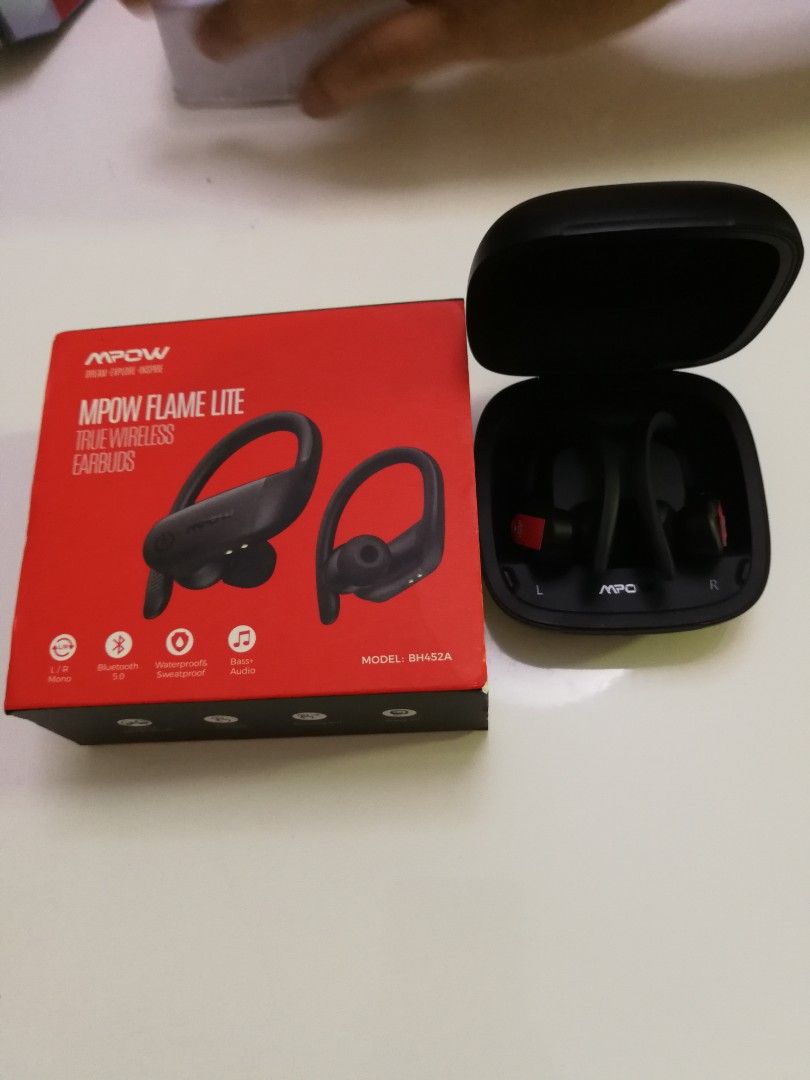 Mpow Flame Lite Wireless Earbuds With Ipx7 Waterproof Bluetooth 30h Playtime Bass Earhook Earphone For Gym Smartphone Earbuds