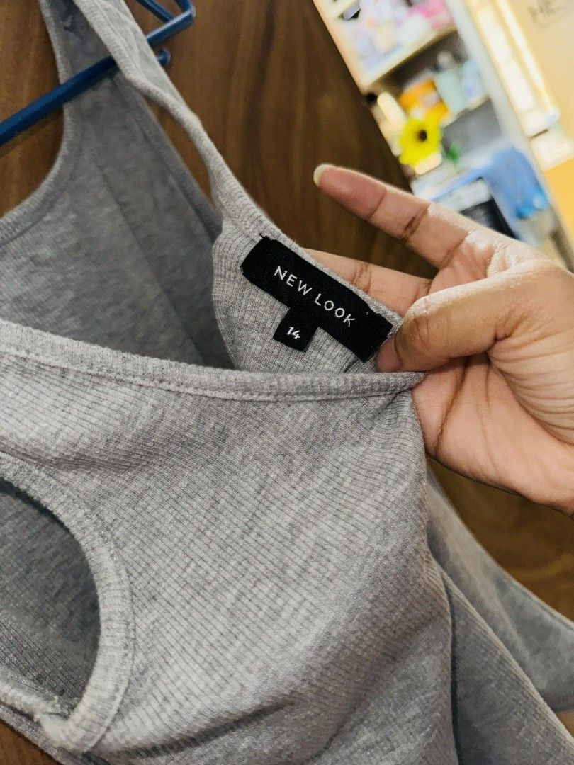 New Look Gray Knitted Body Suit (Category: Sleeveless) located in Pasig City. Submitted by itsrubyred (Listing ID 1303796667, Image 2). Description: 📌 Last Price 📌 Delivery via Lalamove only ! (Manila area).