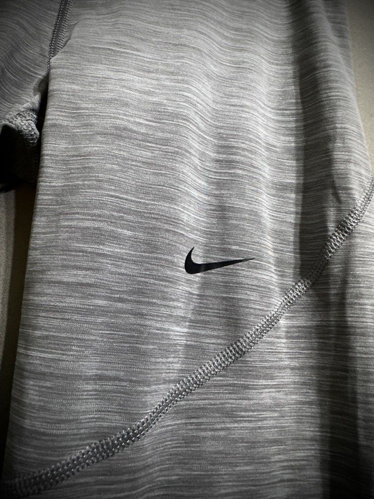 Nike Women's Pro 365 crop tight 7/8 leggings  透氣中腰緊身運動褲 壓力褲 訓練褲 照片瀏覽 4