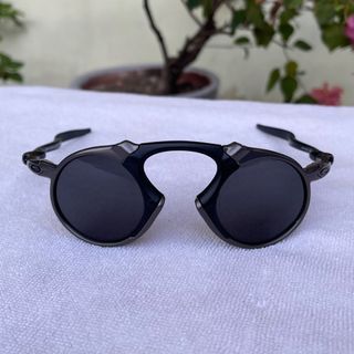 Oakley Madman Sunglasses