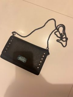 Paprika 自行出價64217367423362110