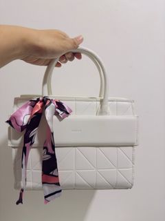 Pedro White Handbag - Medium Size