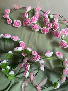 Pink Flower Crown (250 for 7pcs)