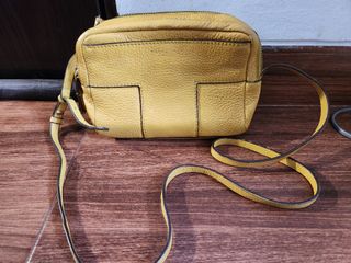 (Kategori: ) berada di . Dikirim oleh elleshopee (ID iklan 1303804928, Gambar 1). Deskripsi: .