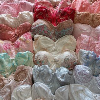 Premium Korean Bale of Corsets, Bras, and Bustiers