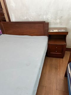 Queen Size Bed Frame and Side Table