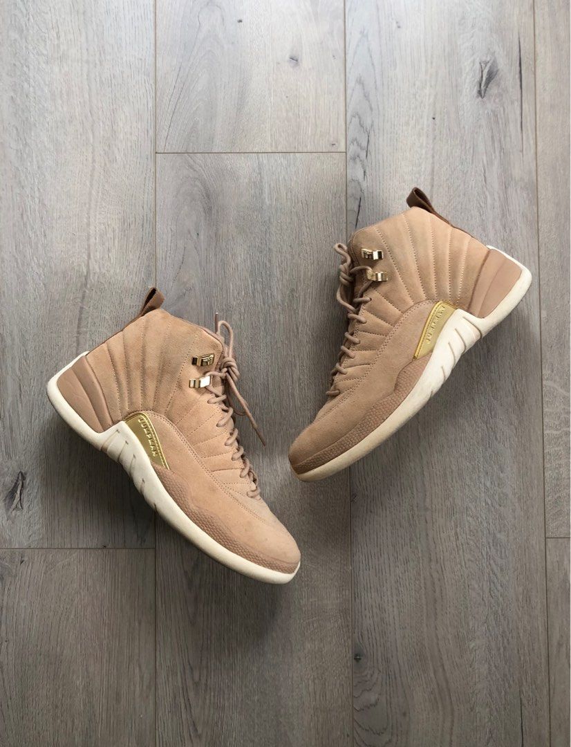 Jordan 12s tan top