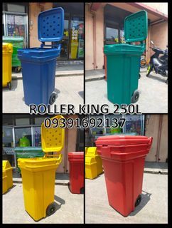 Roller king trash bin and hooded trash bin