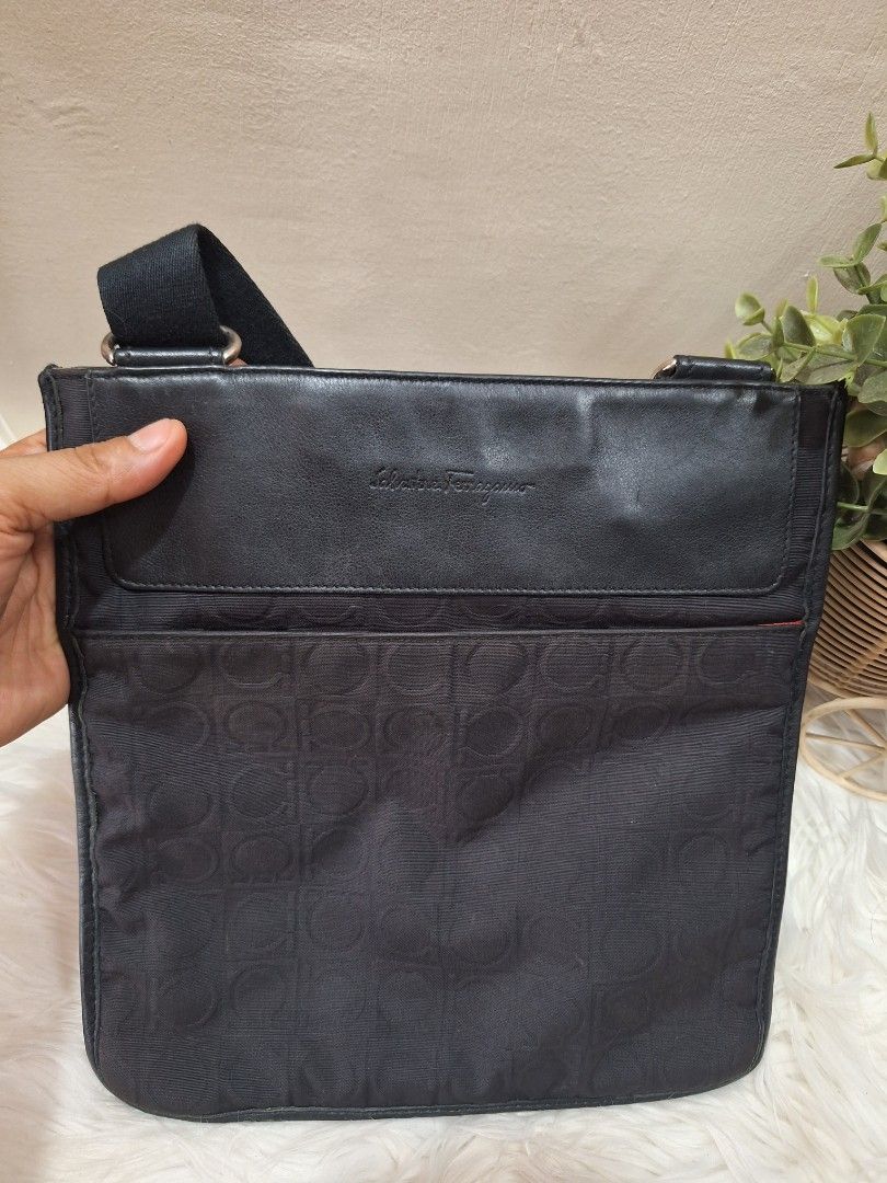 Salvatore Ferragamo crossbody (Category: Luxury Bags & Wallets) located in Tagum. Submitted by ynez.luxurypicksph (Listing ID 1303888072, Image 2). Description: preloved Japan small with minimal signs of usage authentic.
