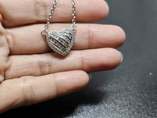 (Category: ) located in . Submitted by shopping_collection (Listing ID 1303825050, Image 1). Description: .