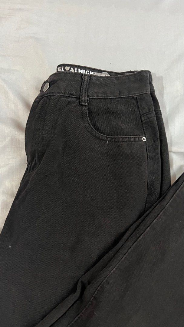 Size 30-31 Black Straight Classic Jeans (Category: Jeans) located in Tanauan. Submitted by declutterwithshai (Listing ID 1303759842, Image 2). Description: • size 30-31 • brand new • girl almighty brand • straight baggy cut jeans .