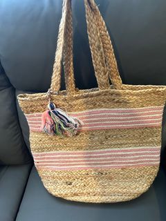 Spacious Summer Bag