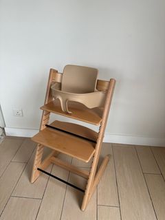 （分類：）位於 。 由 redtoesrule 提交（商品編號 1303781090，圖片 1）。簡介： 。