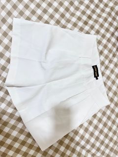 Structured shorts from Thailand
