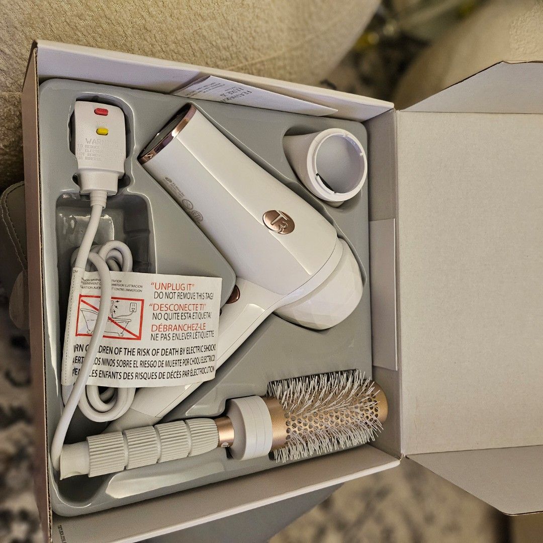 Featherweight luxe 2i store