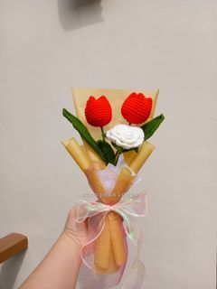 crochet flower bouquet (tulips and rose)