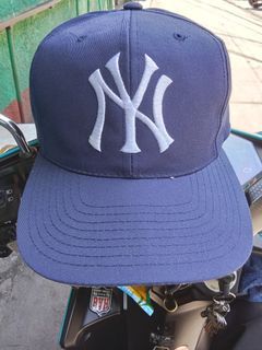 Vintage 90's New York Yankees " OG Logo " by Logo 7
