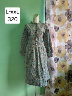 Vintage dress 2