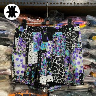 (Kategori: ) berada di . Dikirim oleh blacksmiththriftmart (ID iklan 1303775711, Gambar 1). Deskripsi: .