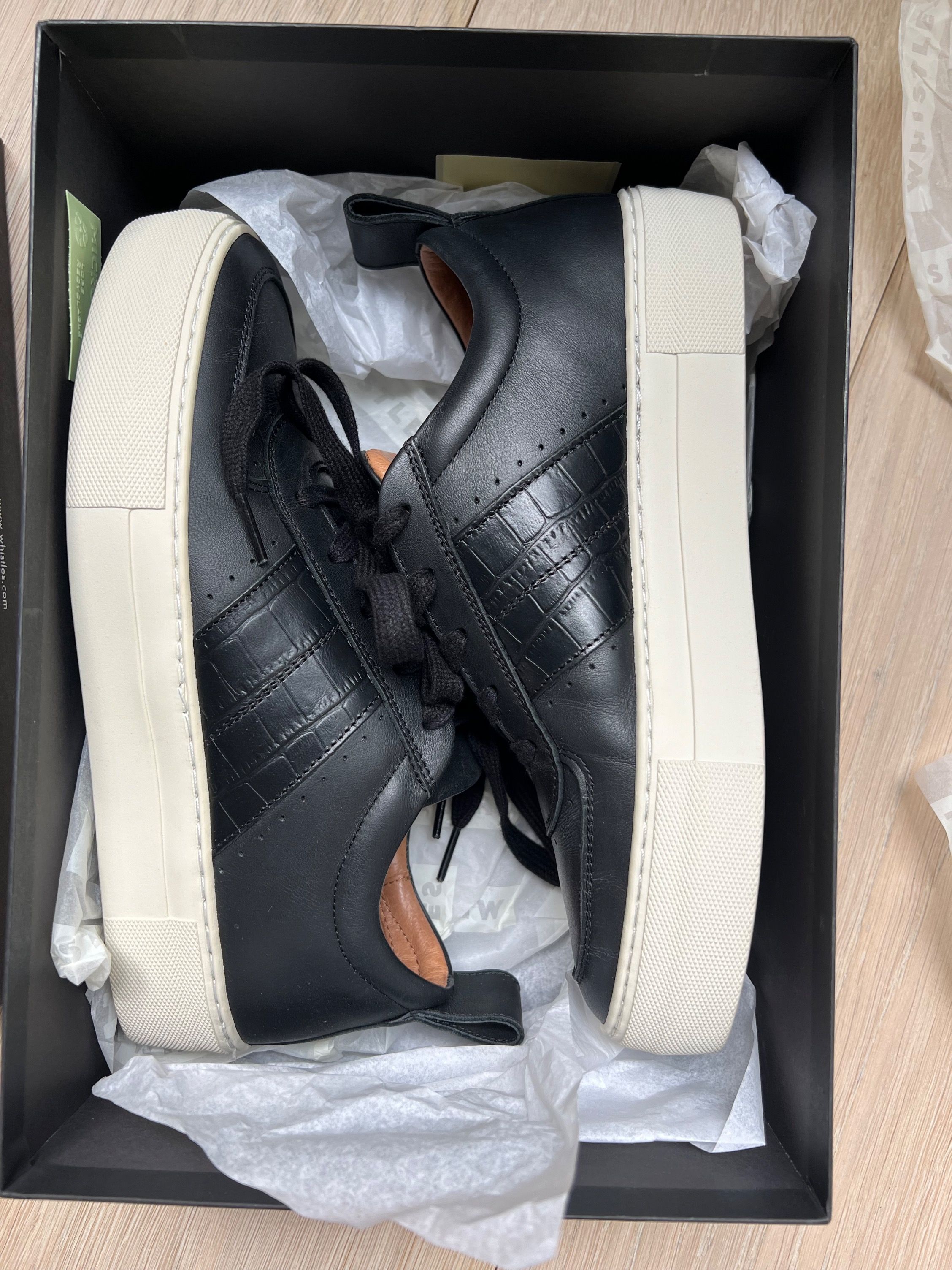 Whistles anna trainer discount