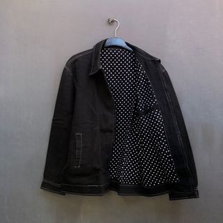 (Kategori: ) berada di . Dikirim oleh humangarbage (ID iklan 1303823802, Gambar 1). Deskripsi: .