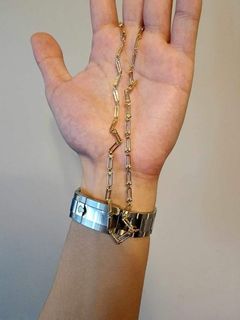 18k saudi gold hardware necklace