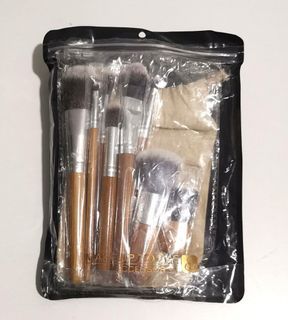 1PC. MAKEUP TOOLS & ACCESSORIES #10 WOODEN BRUSHES