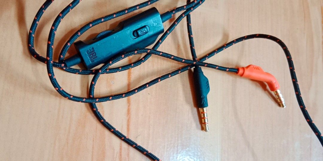 3.5mm Audio cable for JBL Quantum ONE (Category: Headphones & Headsets) located in Bulacan. Submitted by Shoppe.Ups (Listing ID 1303938718, Image 1). Description: what you see is what you get meetups: guiguinto plaridel bulacan - sho pee checkout *(Payment First) - LBC COP/COD *(payment first for shipping fee only) -toktok / lalamove *mop: via gcash pm for interested.